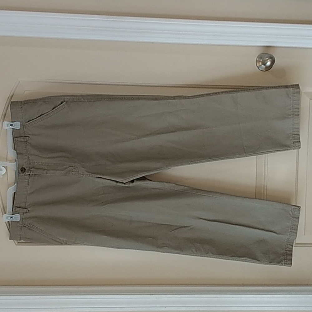 Van Heusen Khaki Slacks Pants size 38 x 29 EUC